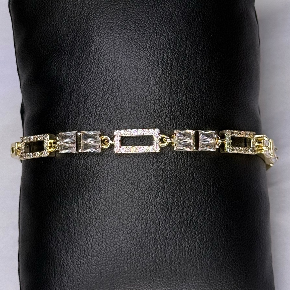 18k GP Fancy Bracelet